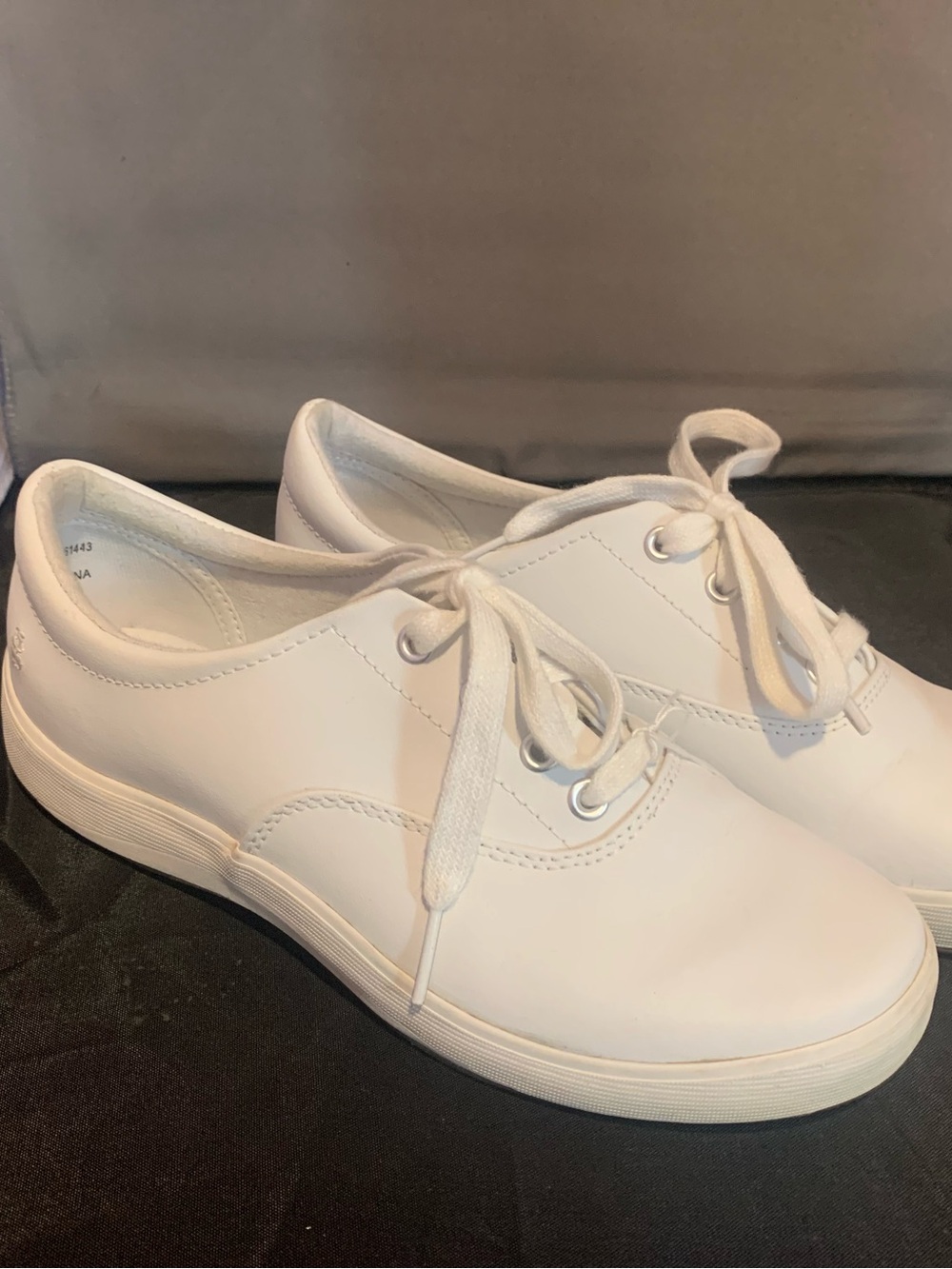 Grasshoppers Ortholite Janey II Women's White Lace-Up Sneakers